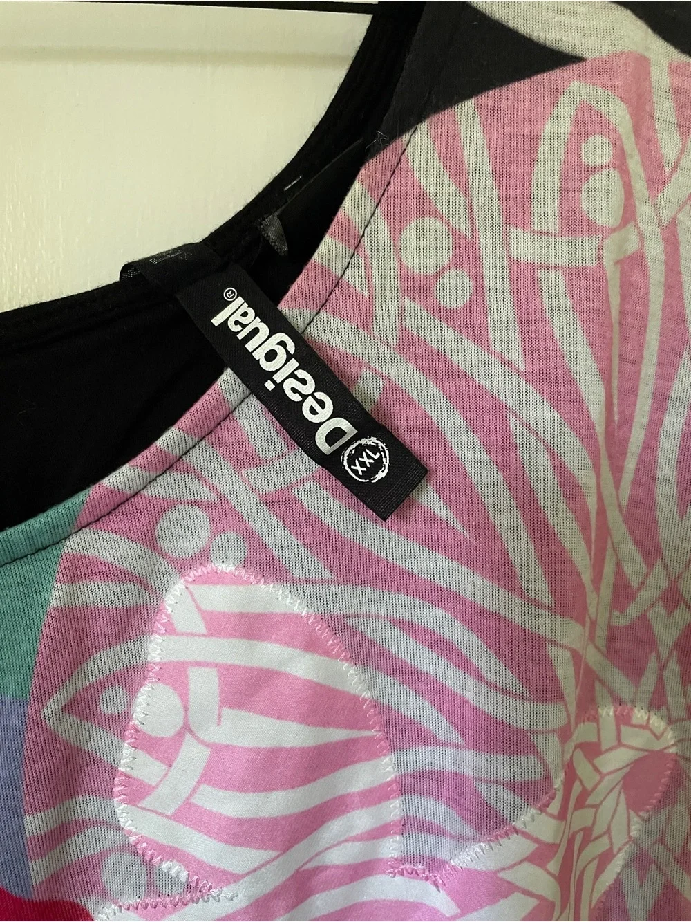 Desigual Women’s Floral Print Sleeveless Top in Pink and Red - Picture 2 of 3